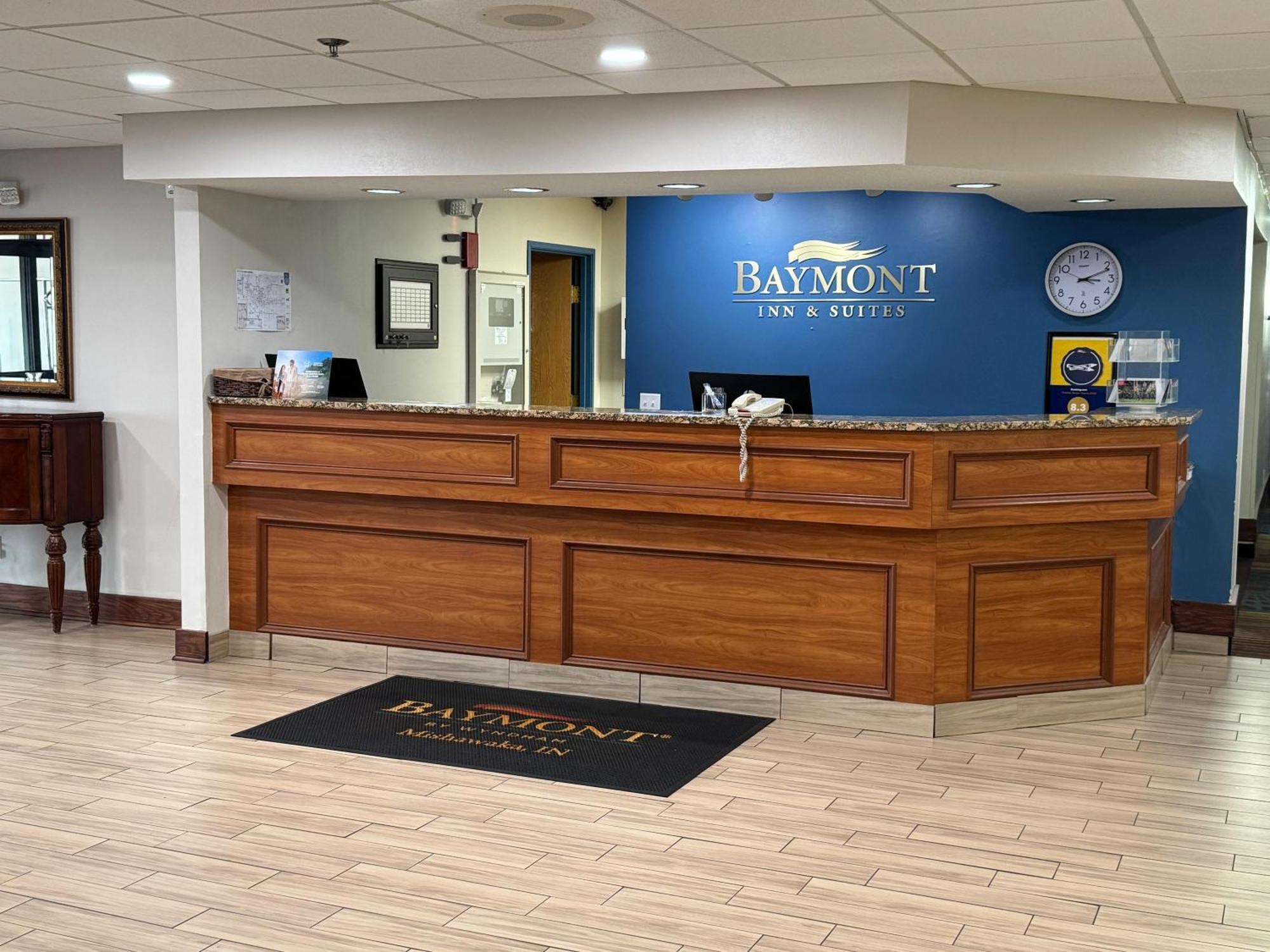 Baymont By Wyndham South Bend Area Hotel Mishawaka