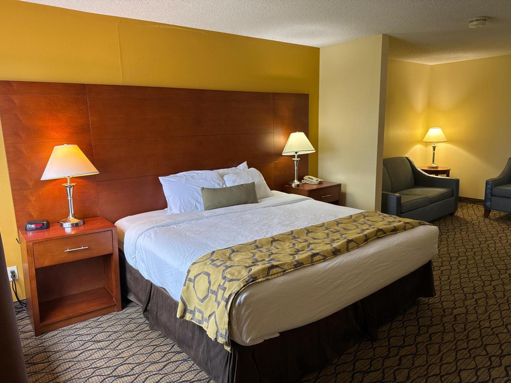Baymont By Wyndham South Bend Area Hotel Mishawaka